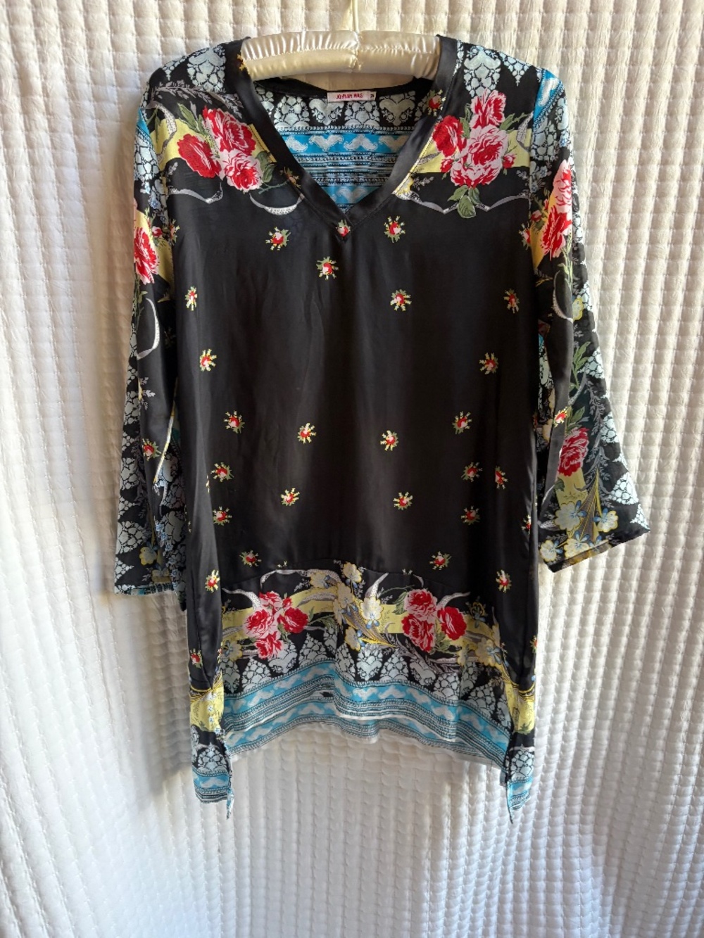 Johnny Was Fiesta Silk Tunic Black Floral Border Print Size M